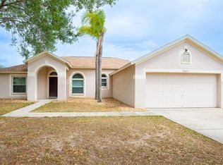 4104 Amber Ridge Ln, Valrico, FL 33594