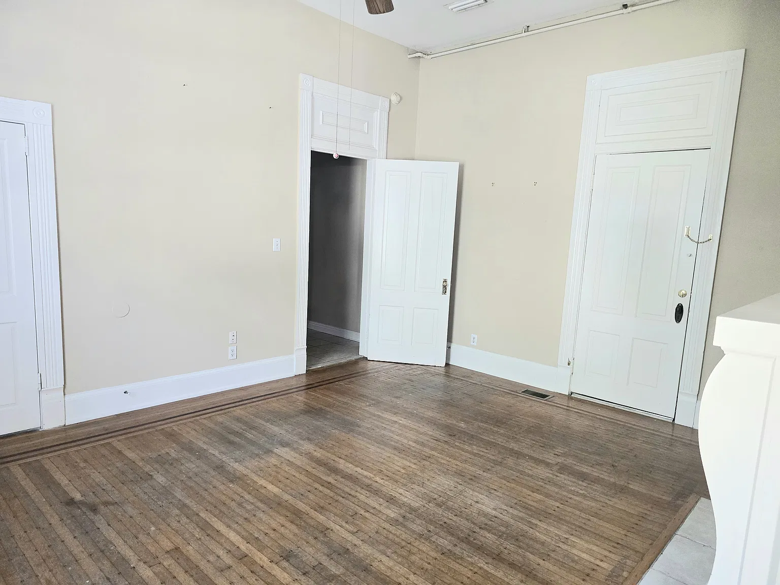 1 bed, 750 sqft, $885 — Photo 3