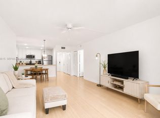 Royal Park Gardens Condo, Margate, FL 33063