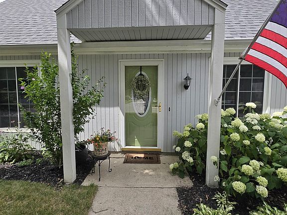 3rd image of 7205 Chivington Dr