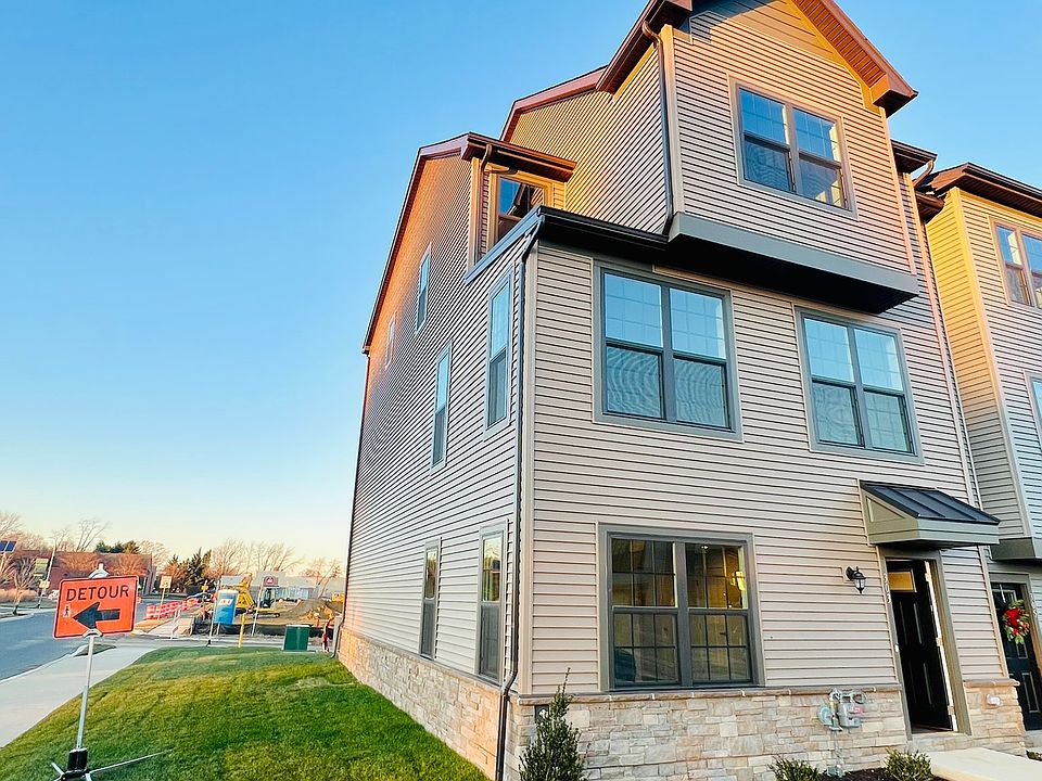1st image of 303 E Green St
