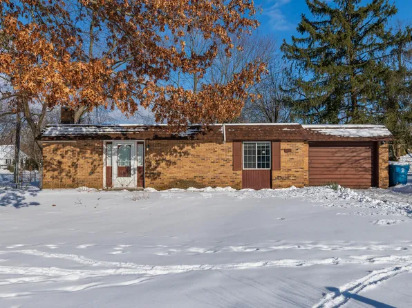216 Cherry Hill St, Kalamazoo, MI 49006