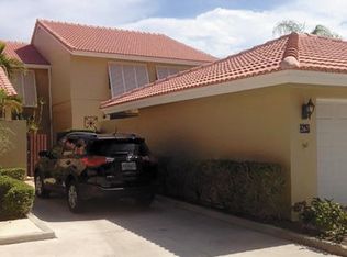 267 Old Meadow Way, Palm Beach Gardens, FL 33418