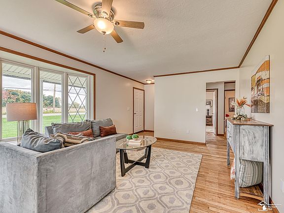 5th image of 4464 W Albain Rd