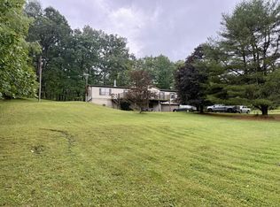 1082 True Hollow Rd, Chillicothe, OH 45601