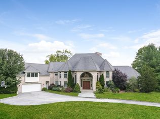 4 Fawn Ln, Armonk, NY 10504