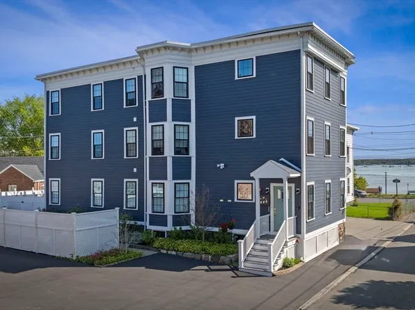 13 Spring St #3, Salem, MA 01970