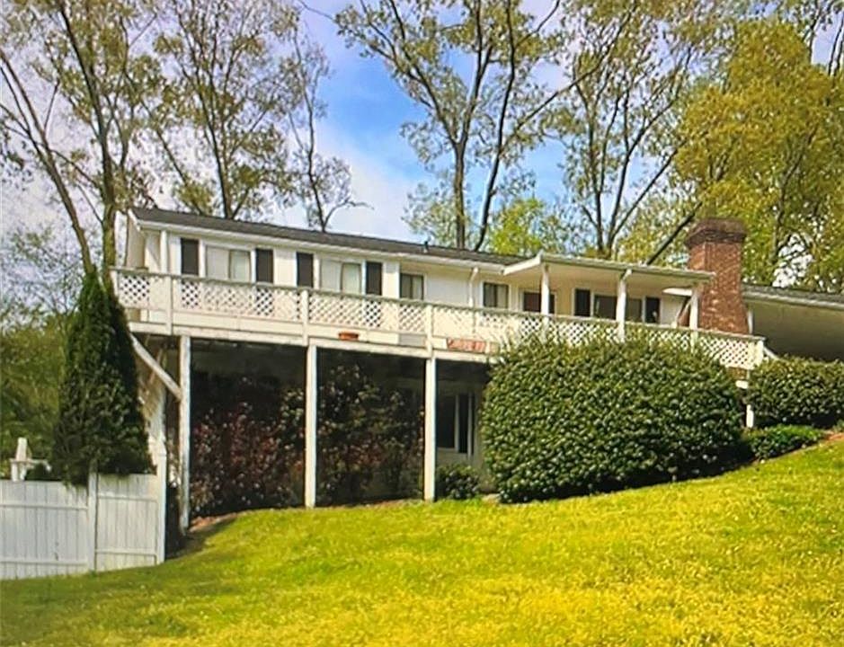 216 Westwood Cir, Dalton, GA 30721 Zillow