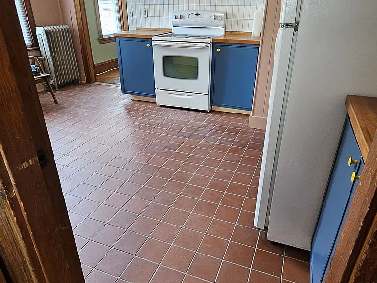 123 Snow St #2 — Photo 7