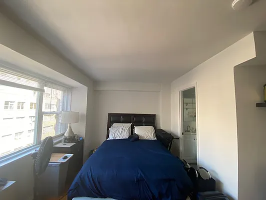 Rented by 212 Consulting Corp | media 31