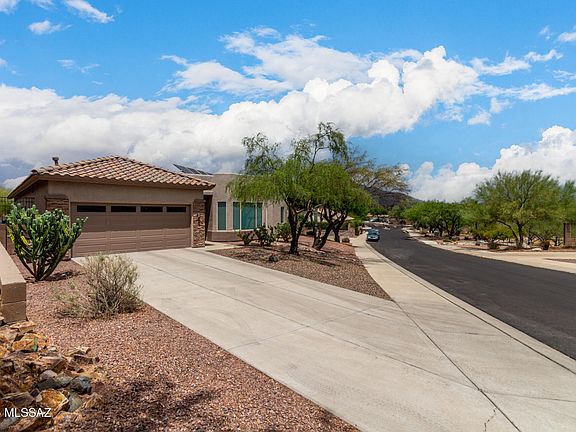 4th image of 2404 W Tortolita Bluffs Dr