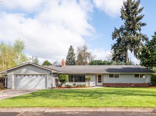 2279 Lariat Dr, Eugene, OR 97401