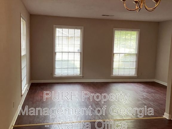 5th image of 771 Wilson Cir SW