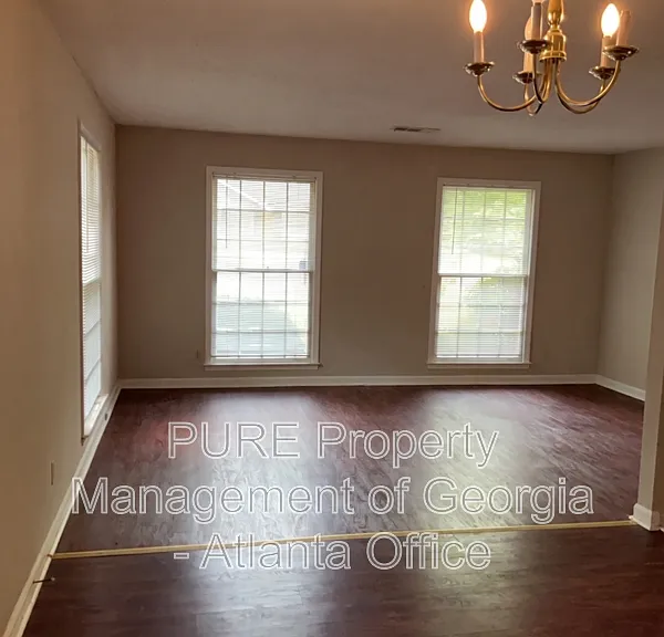 771 Wilson Cir SW — Photo 5