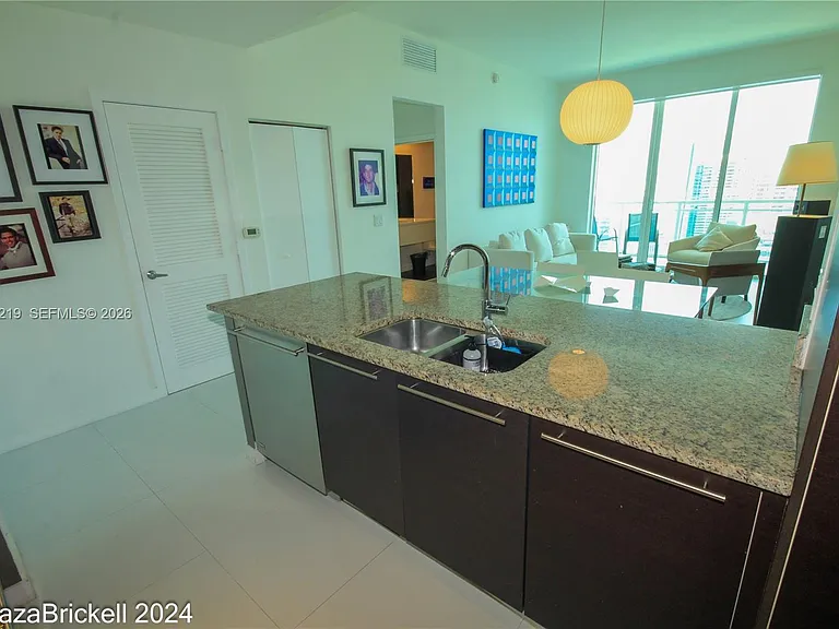 950 Brickell Bay Dr #5002 — Photo 15