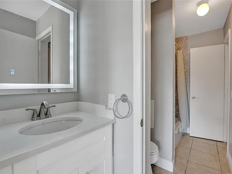 55 SW 3rd St — Photo 27
