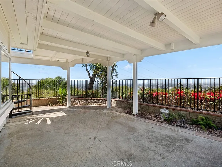 2504 N Courtland St — Photo 27