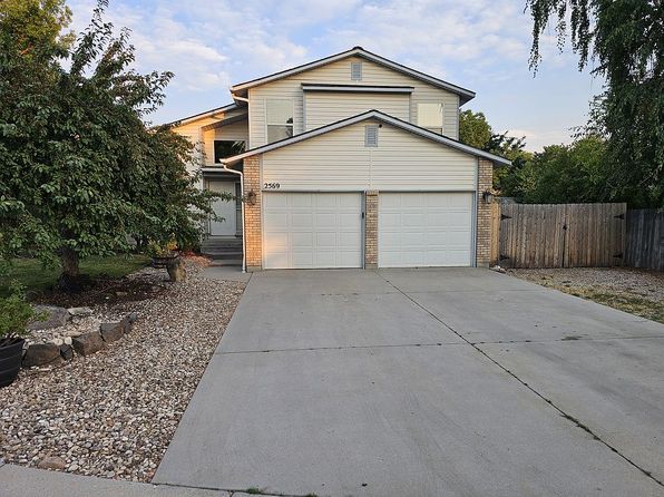 2569 E Mokena Dr