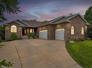 2309 Autumn Crest Rd, Stoughton, WI 53589