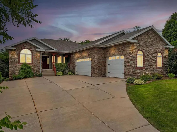 2309 Autumn Crest Road, Stoughton, WI 53589