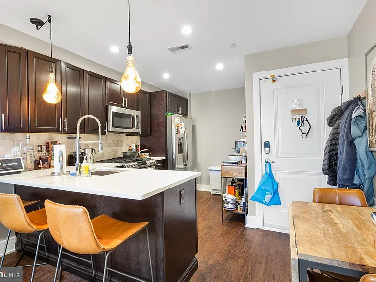 834 N 19th St #3 — Photo 3