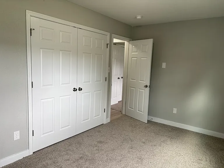 204 Greenwell Dr — Photo 9
