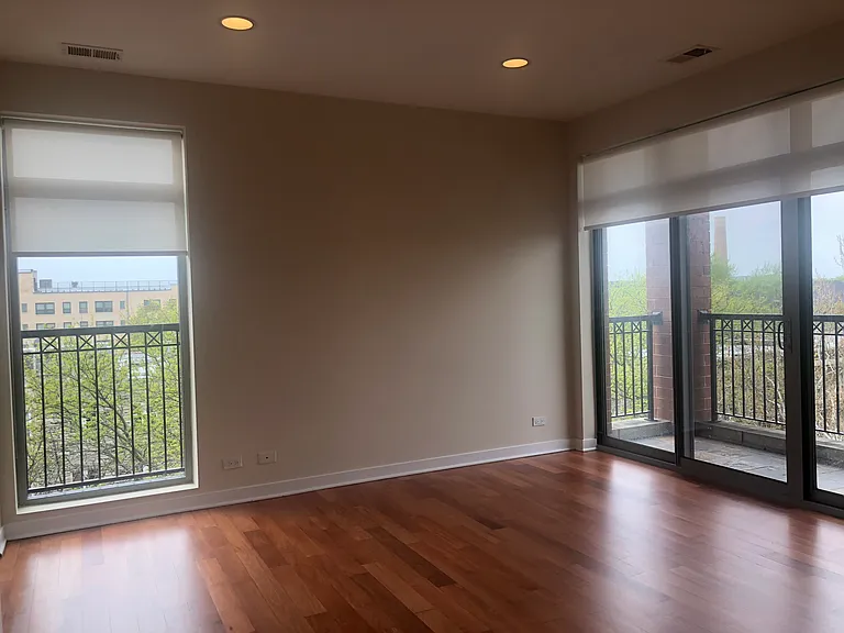 6957 N Greenview Ave #6A — Photo 8