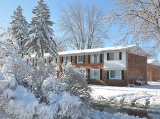 3511 Bayview Dr APT 26, Lansing, MI 48911