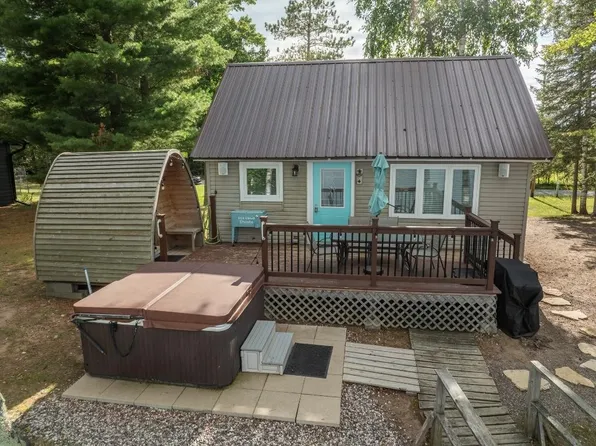 18622 Smokey Lake Ln, Townsend, WI 54175