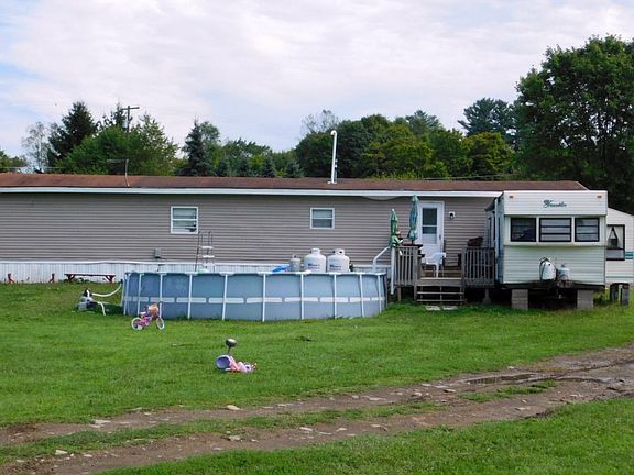 3rd image of 24 Leekville Rd