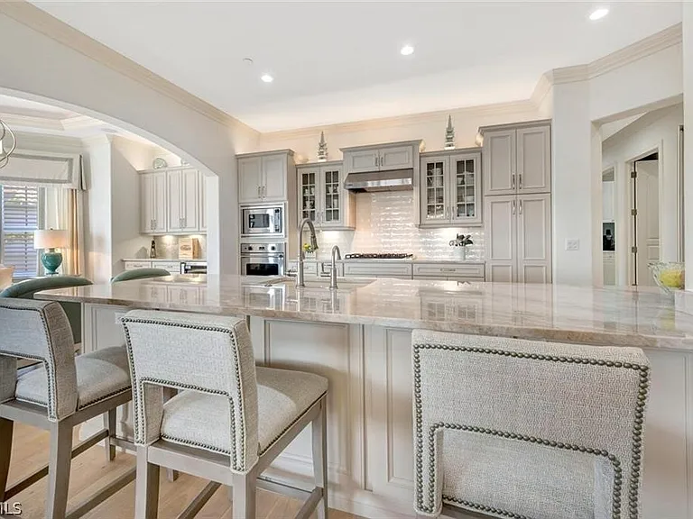 2542 Marquesa Royale Ln #6 — Photo 25