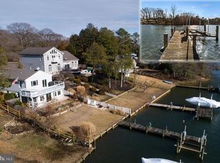 1253 Magothy Rd, Pasadena, MD 21122