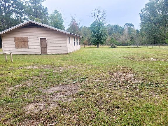 3rd image of 1430 County Road 4540
