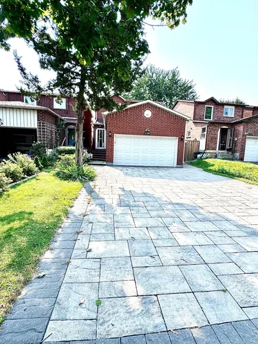 116 Tangmere Cres #BASEMENT Photo 1