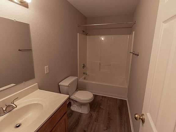 2nd image of 4501 Rice Rd