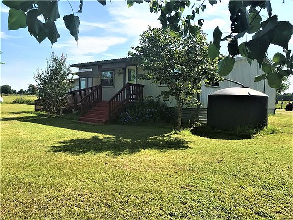 3rd image of 610 Wormley Ln