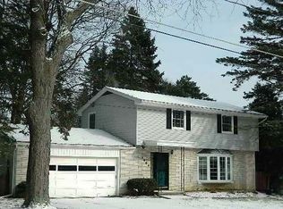 1804 Sherbrook Way, Haslett, MI 48840