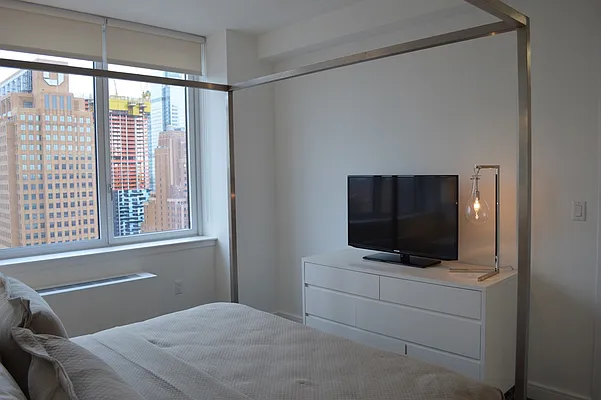 Rented by Bklyn Gold Leasing Office | media 44