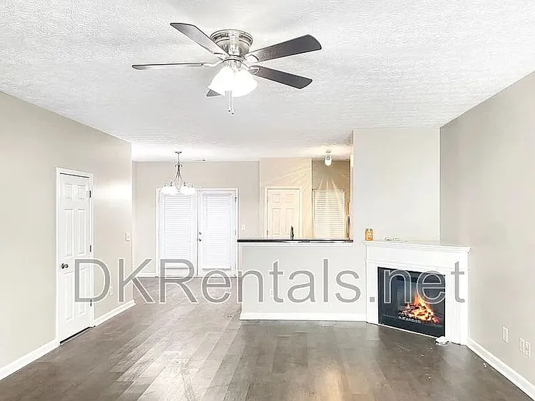 4141 High Park Ter — Photo 10