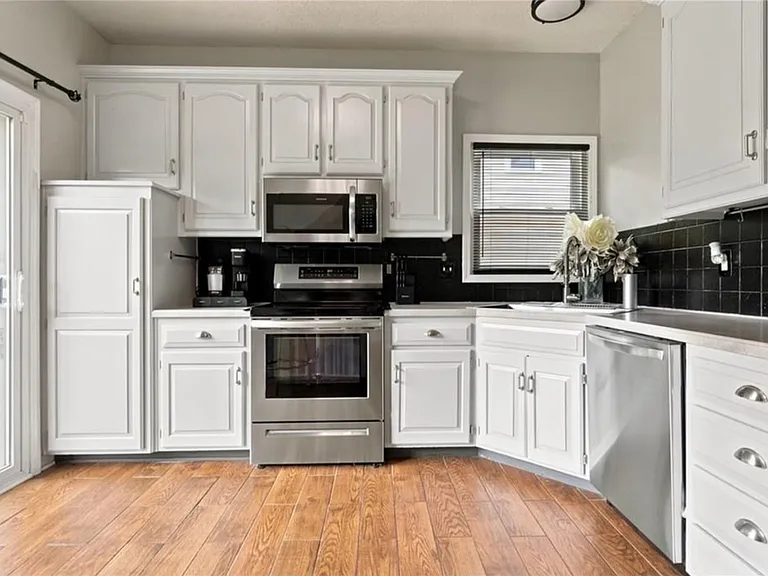 16161 S Mahaffie St — Photo 14