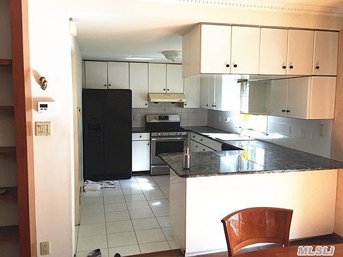 3rd image of 6445 212th St