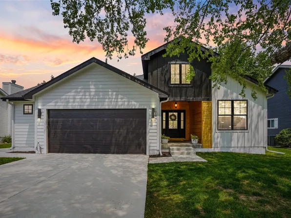 519 W Mills St, Winterset, IA 50273