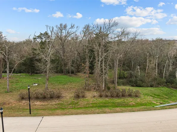 4728 Dutton Lake Dr, Baytown, TX 77523