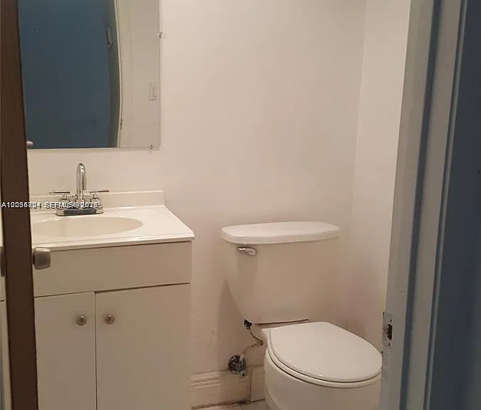 1610 Lenox Ave #203 — Photo 8