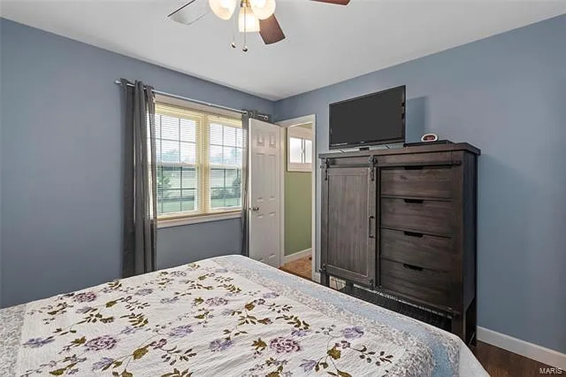 Thumbnail 16