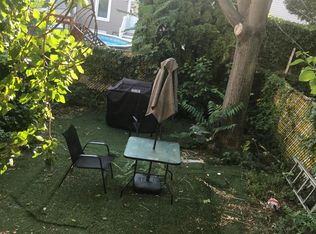 71-23 68th St #1, Ridgewood, NY 11385