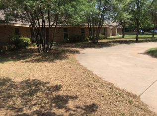 314 Mesa Cir, Plainview, TX 79072