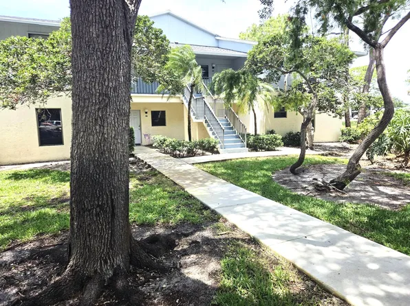 6551 SE Federal Hwy APT 104, Stuart, FL 34997