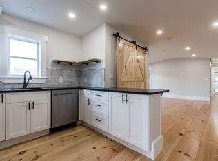 142 Newbury St, Portland, ME 04101