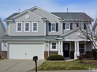 332 Edgecroft Way, Fuquay Varina, NC 27526